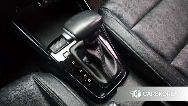 Kia Stonic id 3647093 из Кореи 19