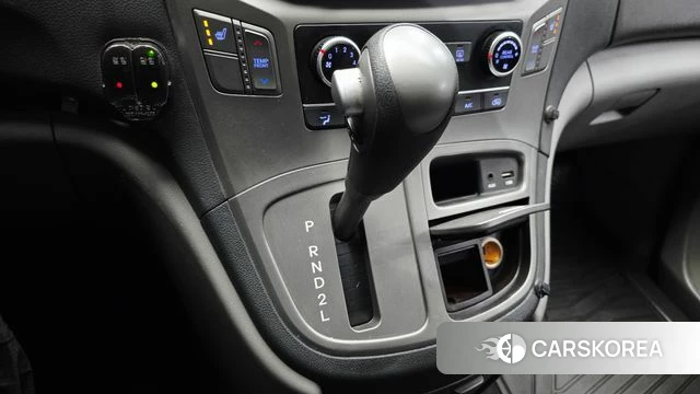 Hyundai The New Grand Starex id 4232991 из Кореи 29