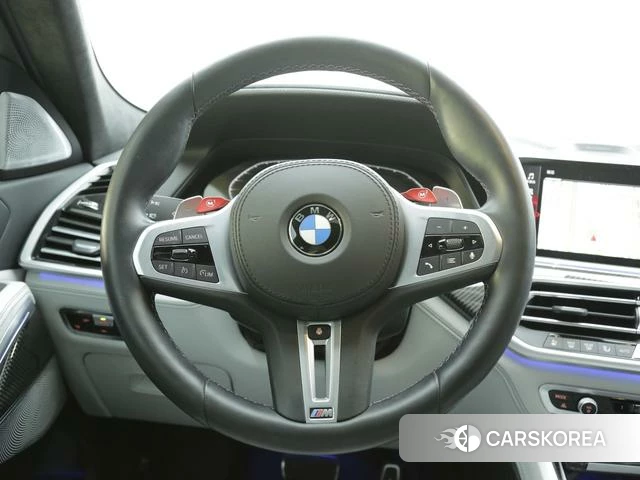 BMW X6 M id 4257532 из Китая 17