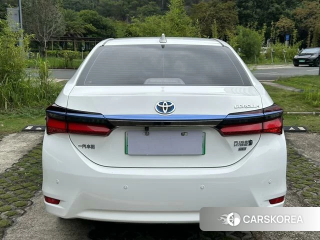 Toyota Corolla dual engine E+ id 4300308 из Китая 9