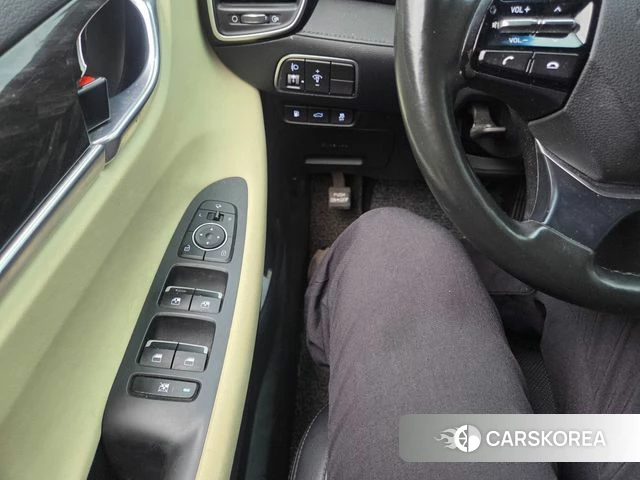 Hyundai Grandeur IG id 4180772 из Кореи 11