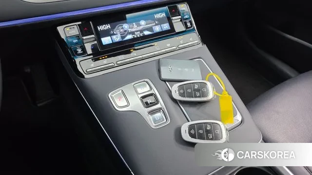 Hyundai The New Grandeur IG id 3394820 из Кореи 19