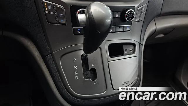 Hyundai The New Grand Starex id 2439771 из Кореи 19