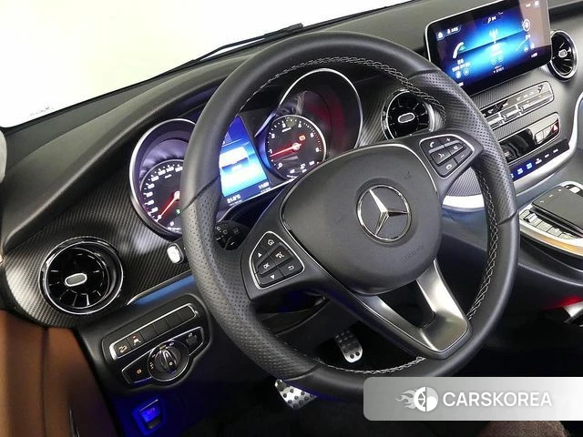 Mercedes-Benz V-Class id 4725668 из Кореи 19