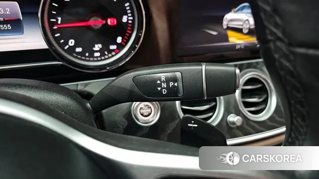 Mercedes-Benz E-Class W213 id 3374809 из Кореи 19