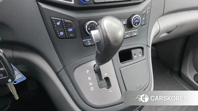 Hyundai The New Grand Starex id 3054911 из Кореи 19