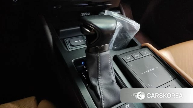 Lexus ES300h 7th generation id 3966305 из Кореи 19