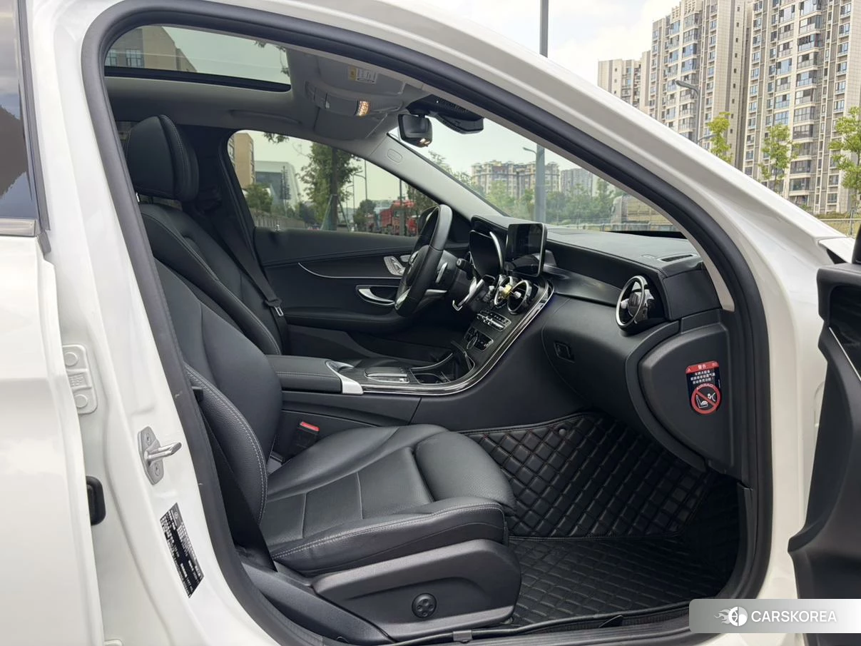 Mercedes-Benz C-class id 4479727 из Китая 17
