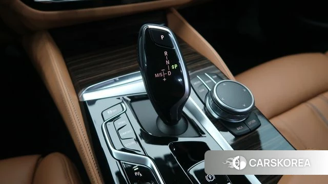 BMW 5 Series (G30) id 3954195 из Кореи 19