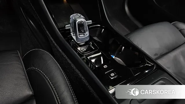 Volvo XC40 id 3426841 из Кореи 19