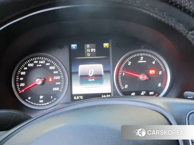 Mercedes-Benz C-Class W205 id 3651937 из Кореи 19