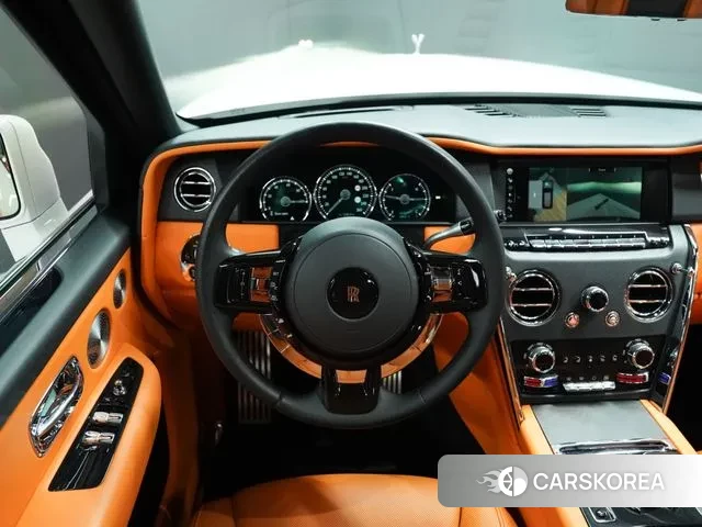 Rolls-Royce Cullinan id 3696962 из Кореи 19