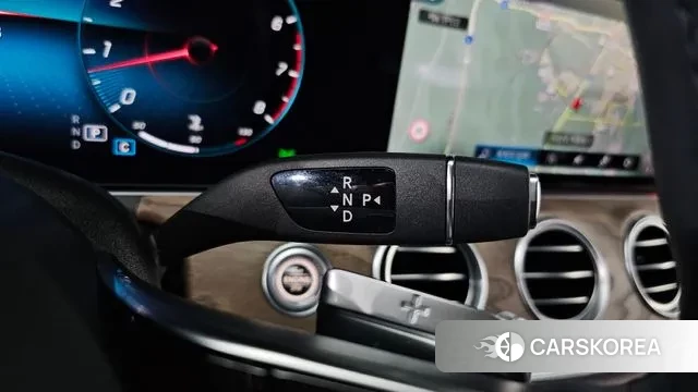 Mercedes-Benz E-Class W213 id 3561329 из Кореи 19