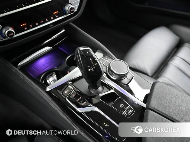 BMW 5 Series (G30) id 3839256 из Кореи 19