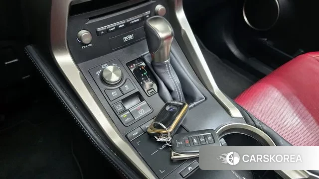 Lexus NX300h id 3219741 из Кореи 19