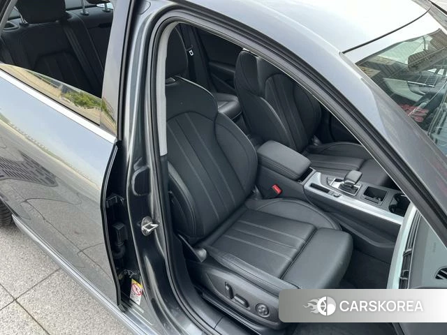Audi A4L id 4359027 из Китая 19