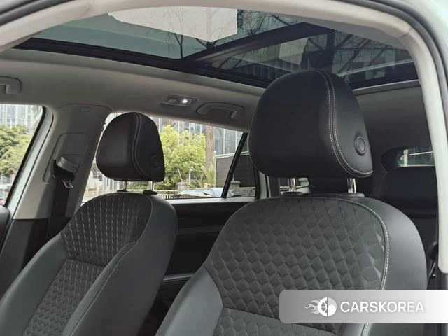 Volkswagen Tourang id 4274226 из Китая 19