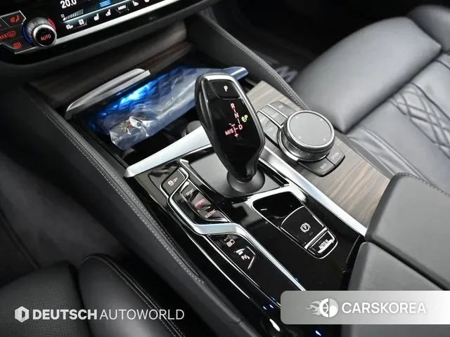 BMW 5 Series (G30) id 3752187 из Кореи 19