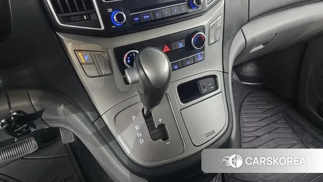 Hyundai The New Grand Starex id 3557622 из Кореи 19