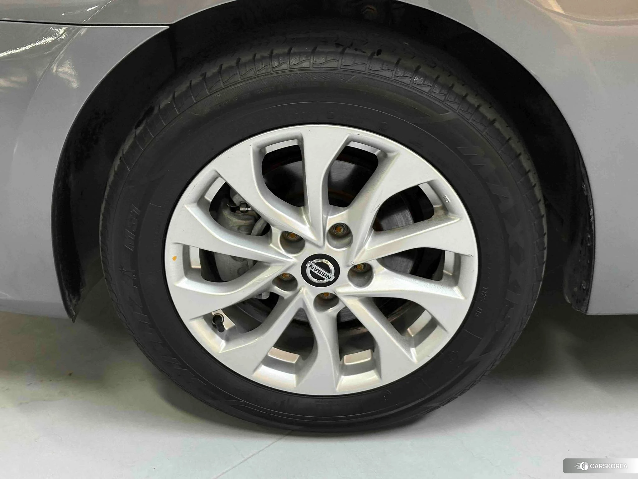 Nissan Xuan Yi id 4492969 из Китая 40
