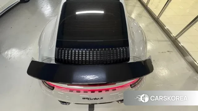 Porsche 911(992) id 3058547 из Кореи 19