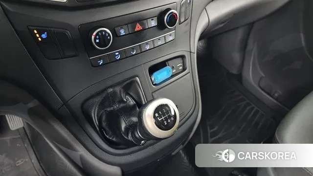 Hyundai The New Grand Starex id 3239039 из Кореи 19