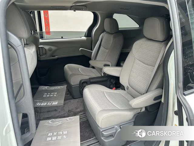 Toyota Saina id 4273624 из Китая 24