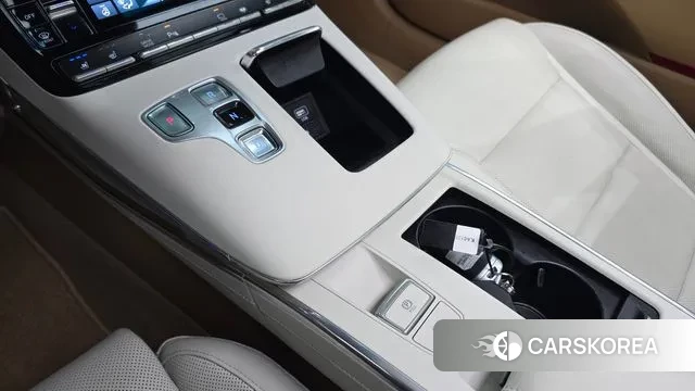 Hyundai The New Grandeur IG Hybrid id 3390027 из Кореи 19