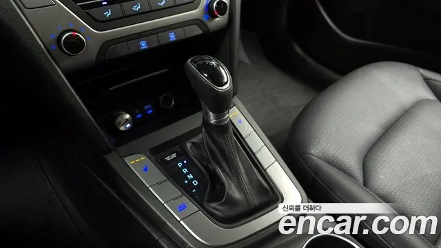 Hyundai Avante AD id 2876879 из Кореи 19