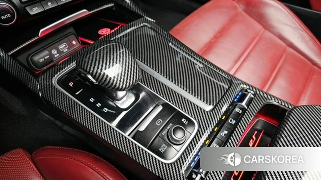 Kia Stinger id 4203988 из Кореи 19