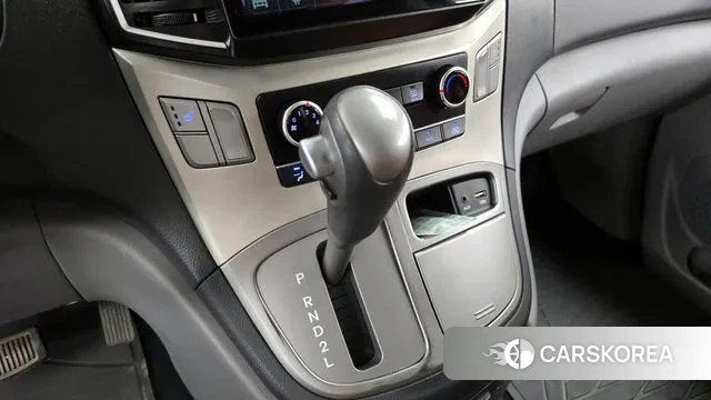 Hyundai The New Grand Starex id 3045611 из Кореи 19