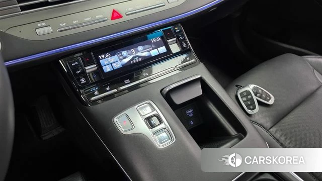 Hyundai The New Grandeur IG Hybrid id 4768843 из Кореи 35