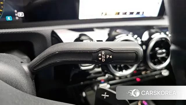 Mercedes-Benz A-Class W177 id 3568100 из Кореи 19