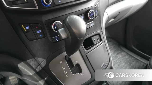 Hyundai The New Grand Starex id 4430426 из Кореи 29