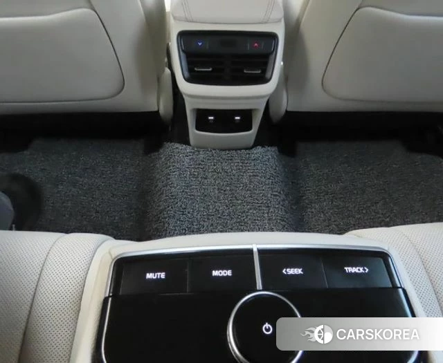 Kia The New K8 id 3921702 из Кореи 19