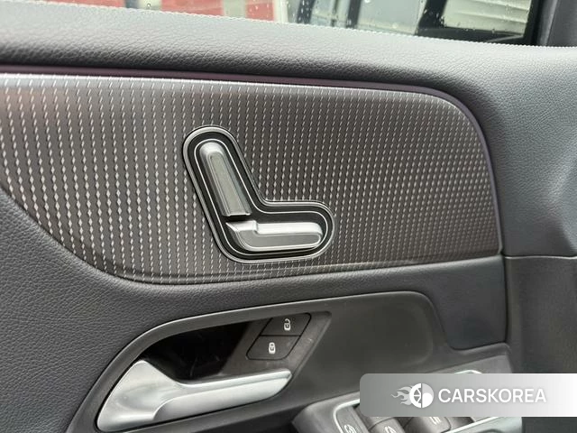 Mercedes-Benz GLB id 4241348 из Китая 14
