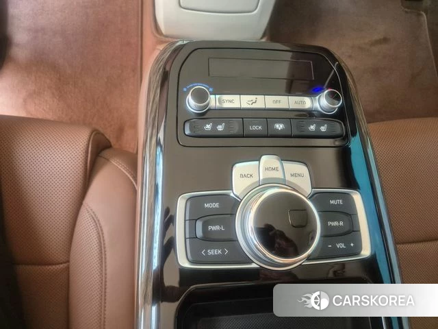 Genesis G90 id 4396797 из Кореи 19