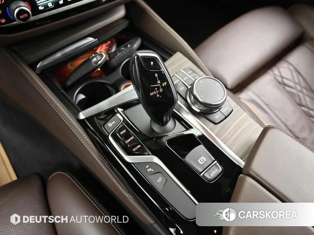 BMW 5 Series (G30) id 3982234 из Кореи 19