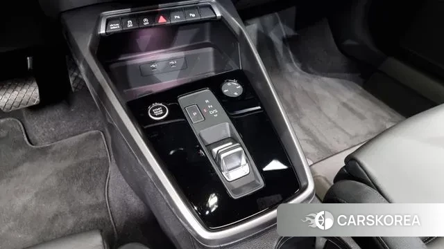 Audi A3 (8Y) id 3394015 из Кореи 19