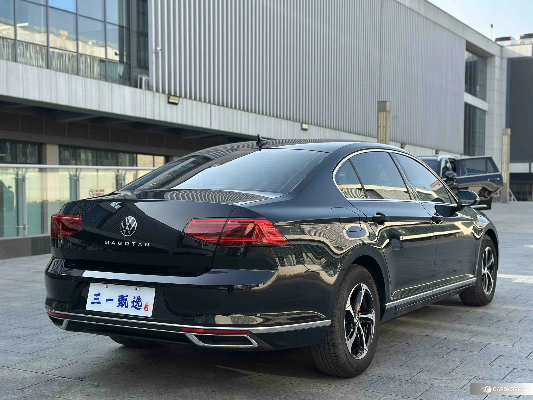 Volkswagen Magotan id 4461776 из Китая 17