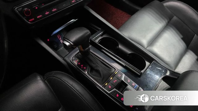 Kia Come New K7 id 3966481 из Кореи 19