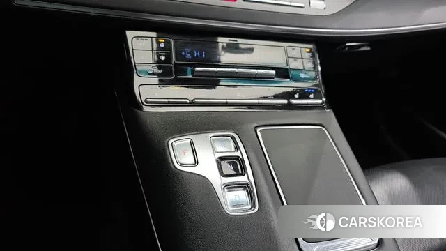 Hyundai The New Grandeur IG Hybrid id 3530697 из Кореи 19