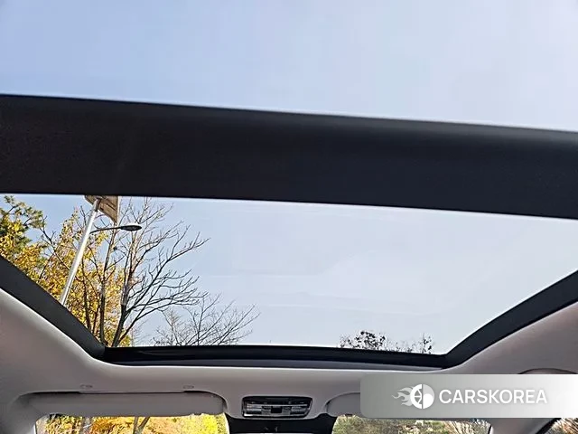 Hyundai Grandeur (GN7) id 3388459 из Кореи 19