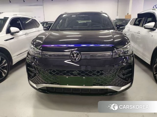 Volkswagen Tiguan L id 4260169 из Китая 15