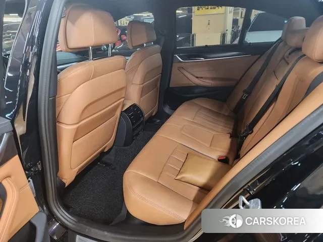 BMW 5 Series (G30) id 2997277 из Кореи 19