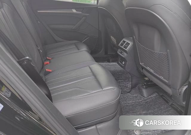 Audi Q5L id 4273069 из Китая 15