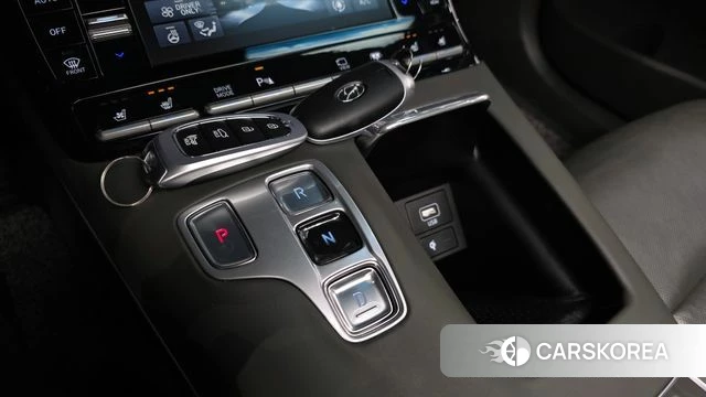 Hyundai The New Grandeur IG Hybrid id 4268671 из Кореи 19