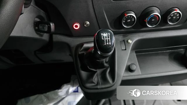 Renault Korea (Samsung) Master id 3843566 из Кореи 19