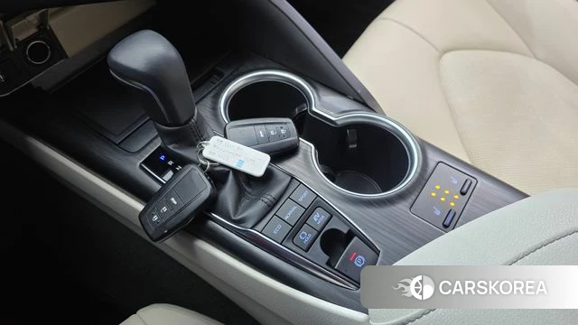 Toyota Camry (XV70) id 3870757 из Кореи 19