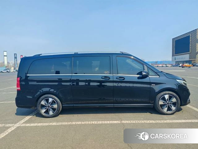 Mercedes-Benz V-class id 4257861 из Китая 31